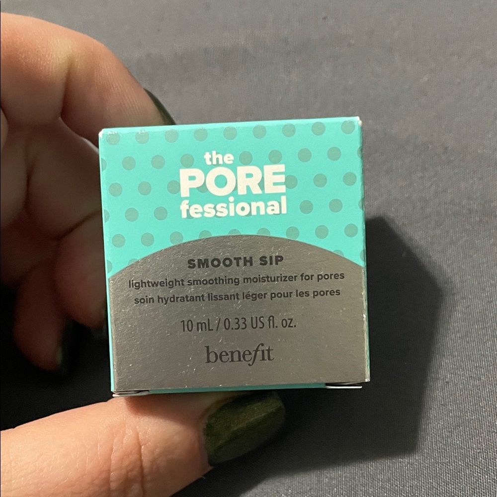 Benefit Smooth Sip Moisturizer - Teal and Gray